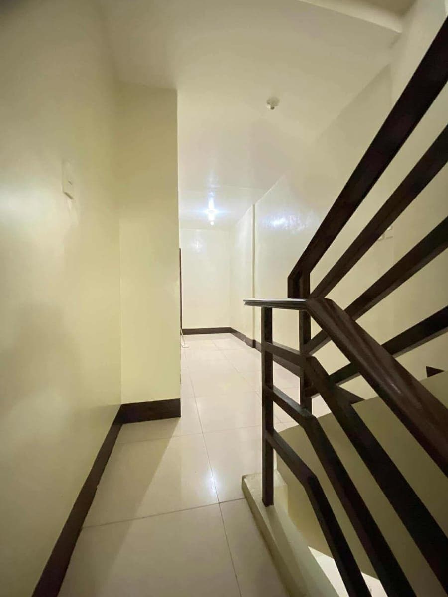 FOR RENT 5BR, TALISAY - photo 4