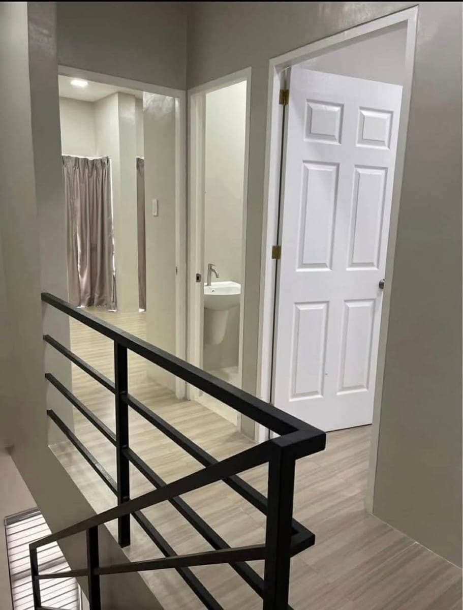 FOR RENT: Semi-Furnished House & Lot – Verdana Heights Subdivision - photo 3