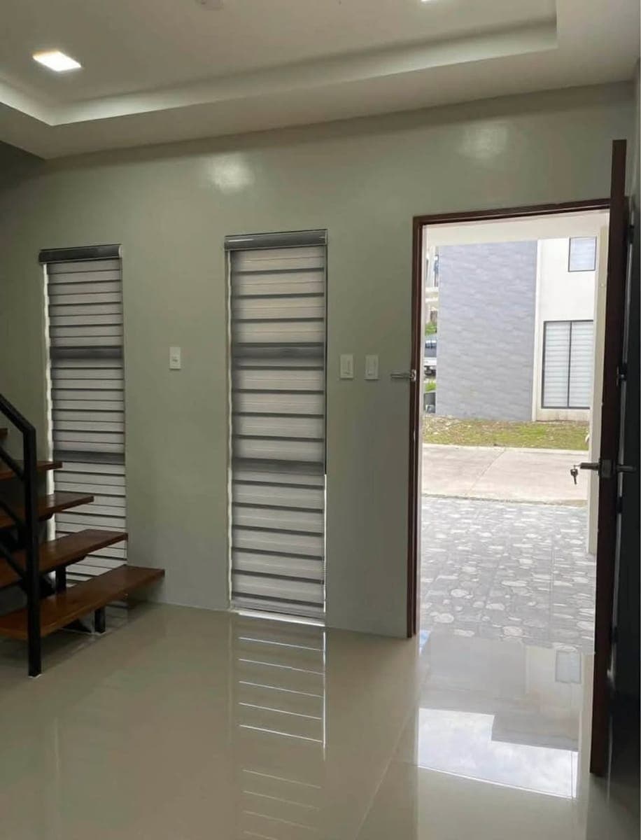 FOR RENT: Semi-Furnished House & Lot – Verdana Heights Subdivision - photo 4