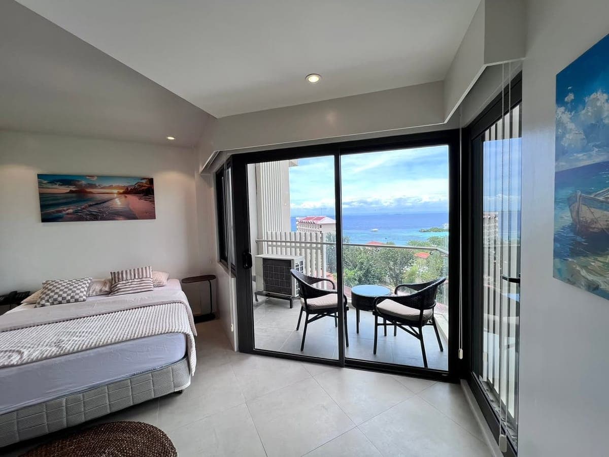 🏡 FOR RENT – ₱25,000/Month - photo 2
