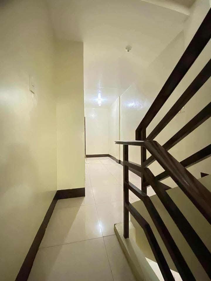 🏡 FOR RENT | 5-Bedroom House in Talisay City - photo 2