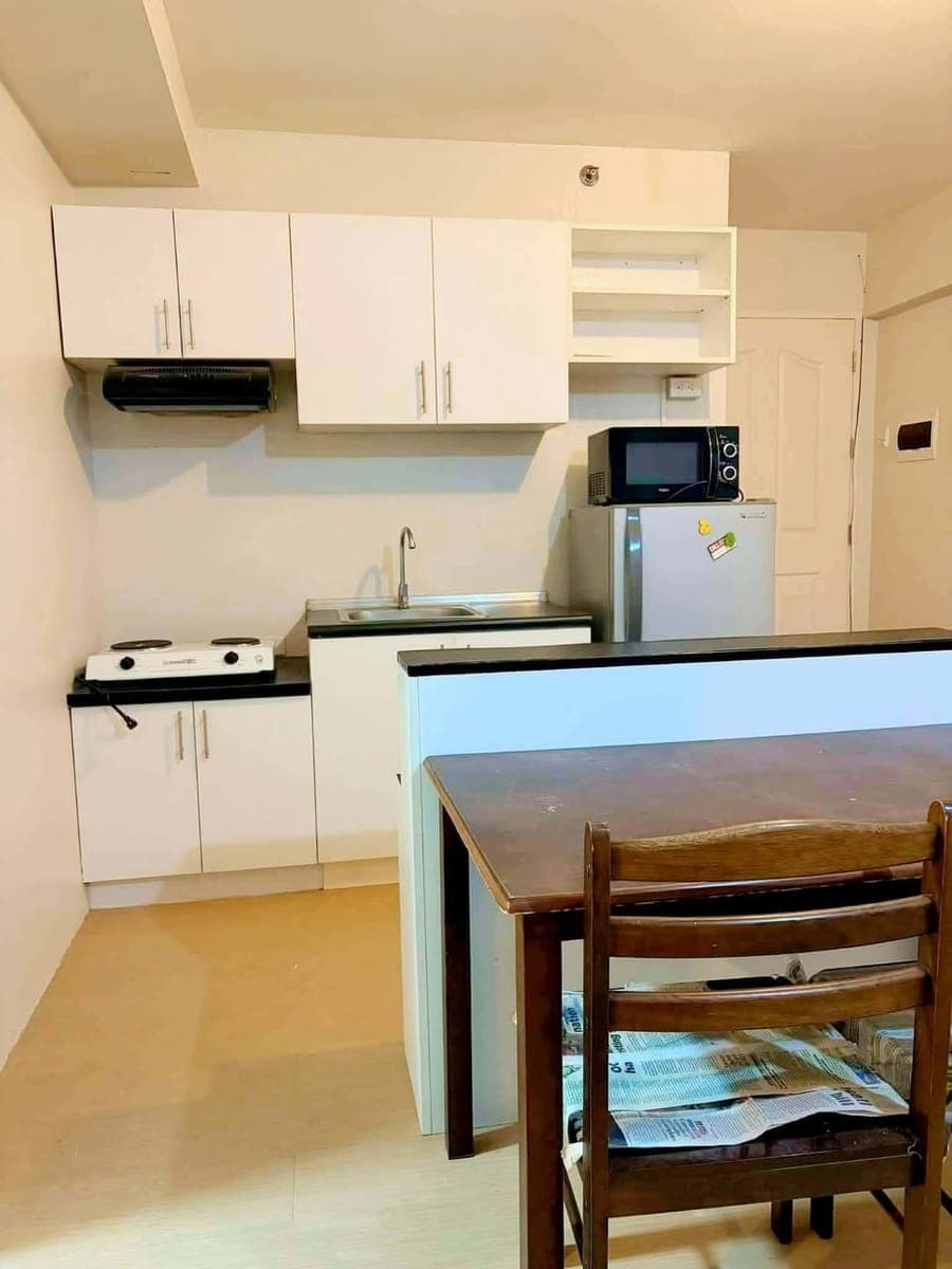 FOR RENT: 1-Bedroom Unit – Avida Towers Cebu (Tower 2) - photo 2