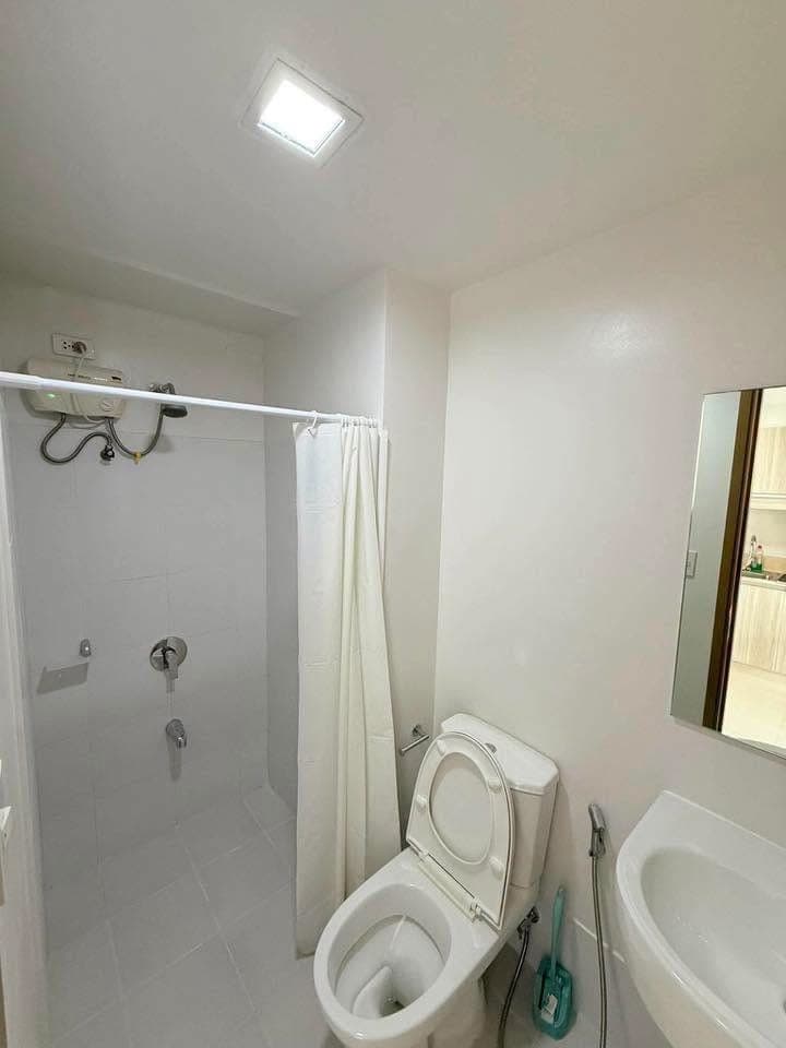 AVAILABLE FOR RENT - photo 1