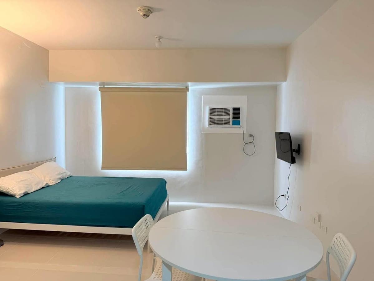 AVAILABLE FOR RENT - photo 2