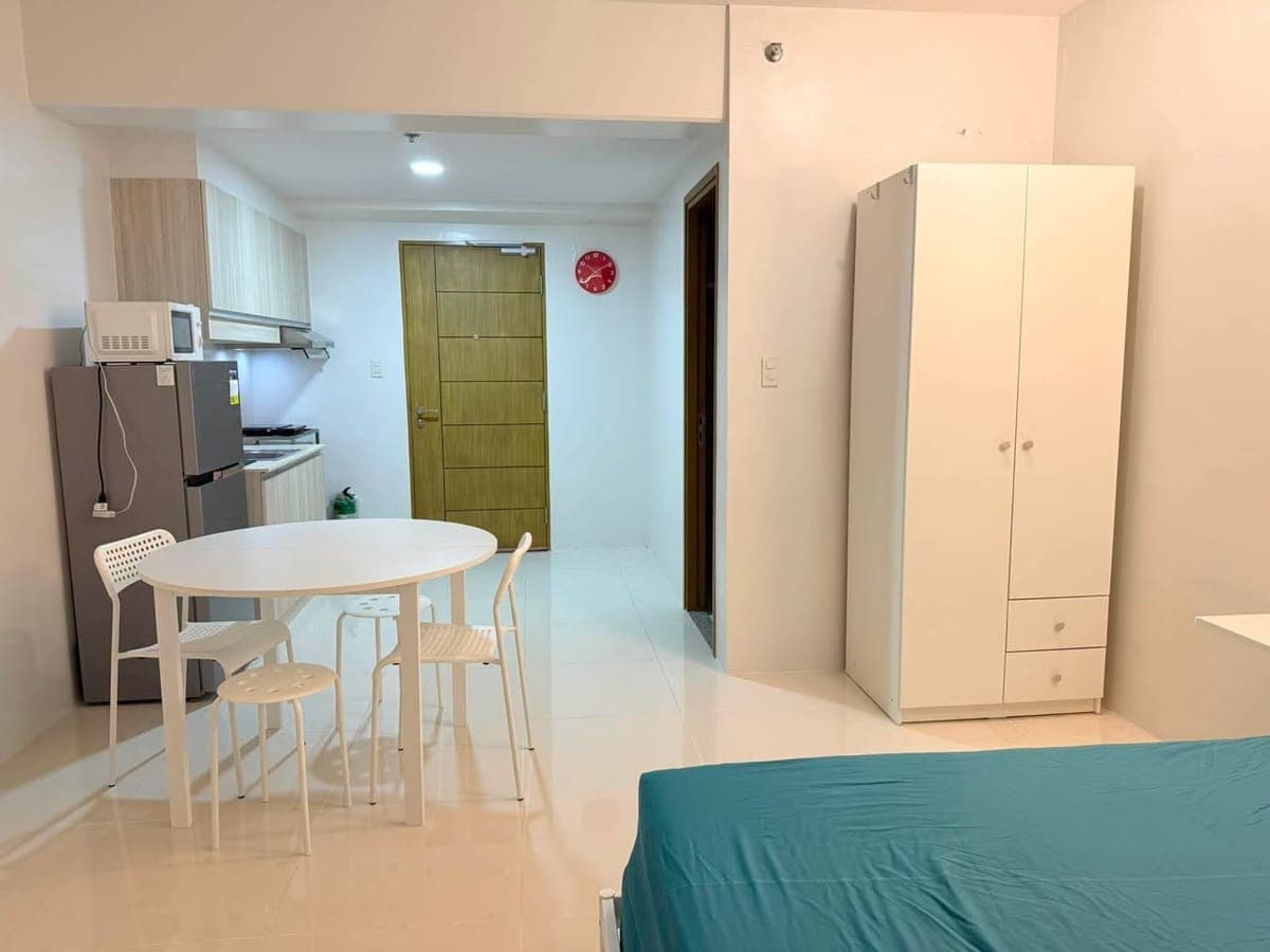 AVAILABLE FOR RENT - photo 3