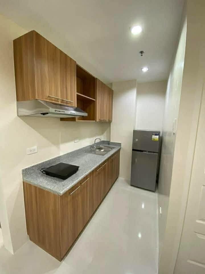 💥 FOR RENT- 1BR Seaview High-Floor Unit(Morning Sun Facing)🌞 - photo 1