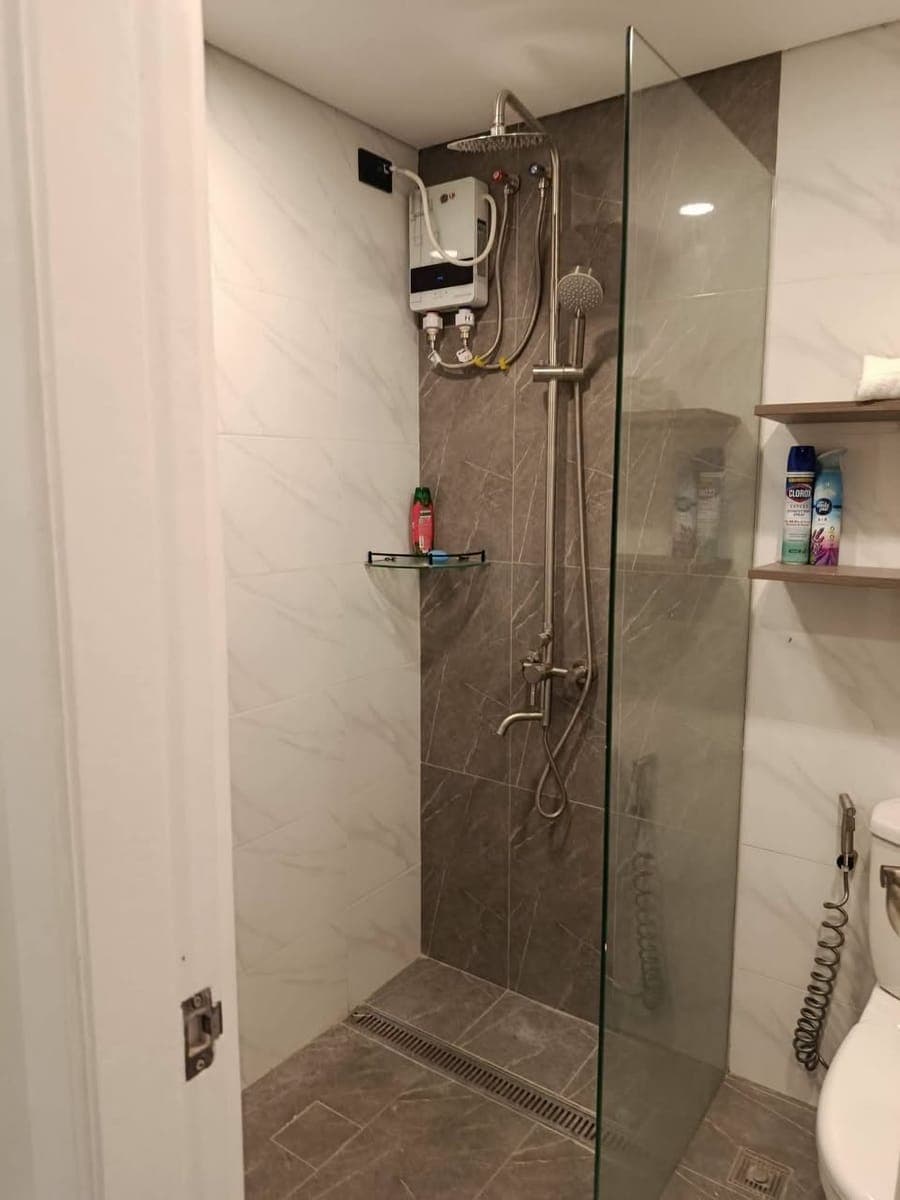 🏡 FOR RENT | Fully Furnished Studio Condo with Parking 🚗add on fee 5,000/month - photo 4
