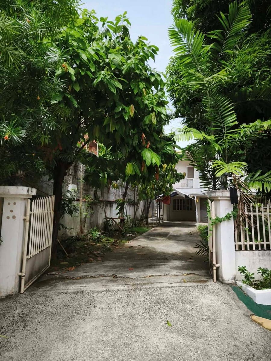 House For Rent - photo 1