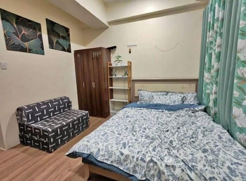 FOR RENT: Furnished Studio Unit – Northwoods Place - photo 2