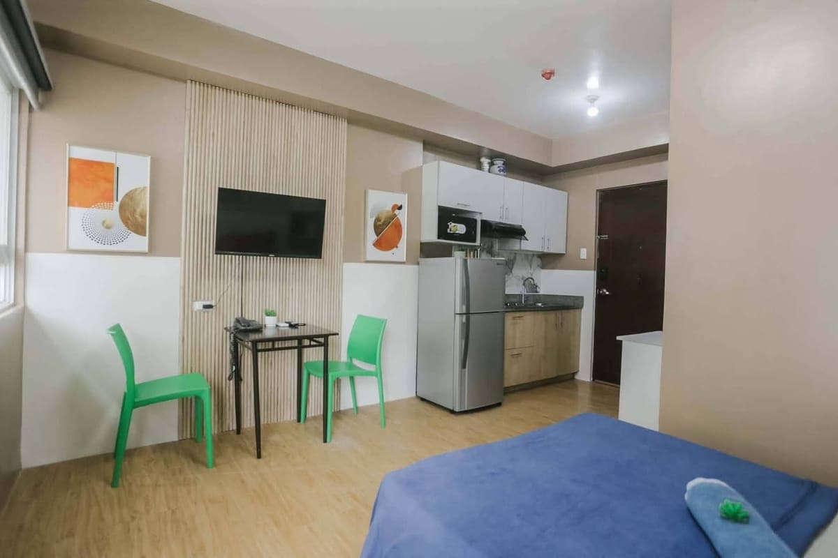 FOR RENT: Studio Unit with Big Balcony – Mivesa Garden Residences - photo 3