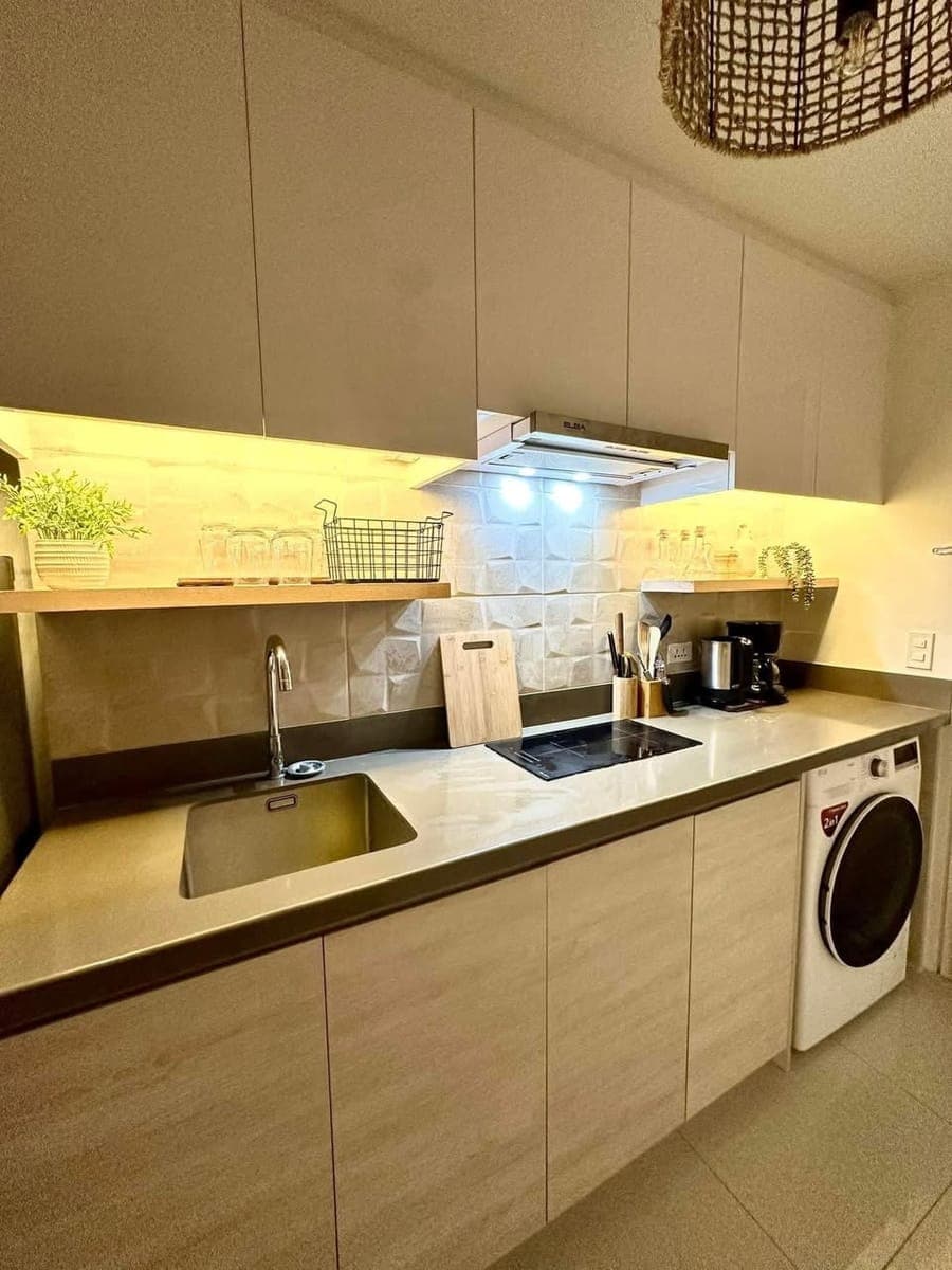 🌟 FOR RENT: Studio unit in Mandani Bay Suites, Tower 2  🌟 - photo 2