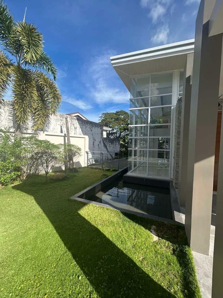 HOUSE FOR RENT/SALE IN MARIA LUISA‼️ - photo 1