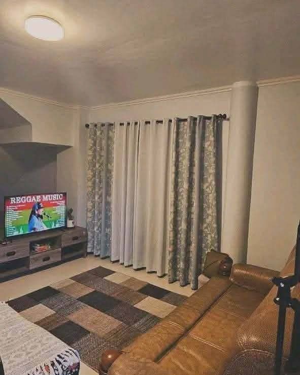 2 storey townhouse for Rent - photo 2