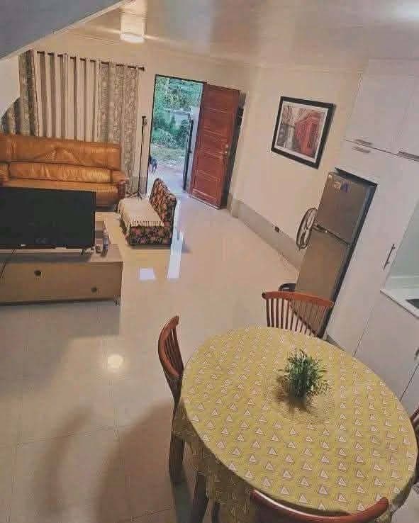 2 storey townhouse for Rent - photo 4