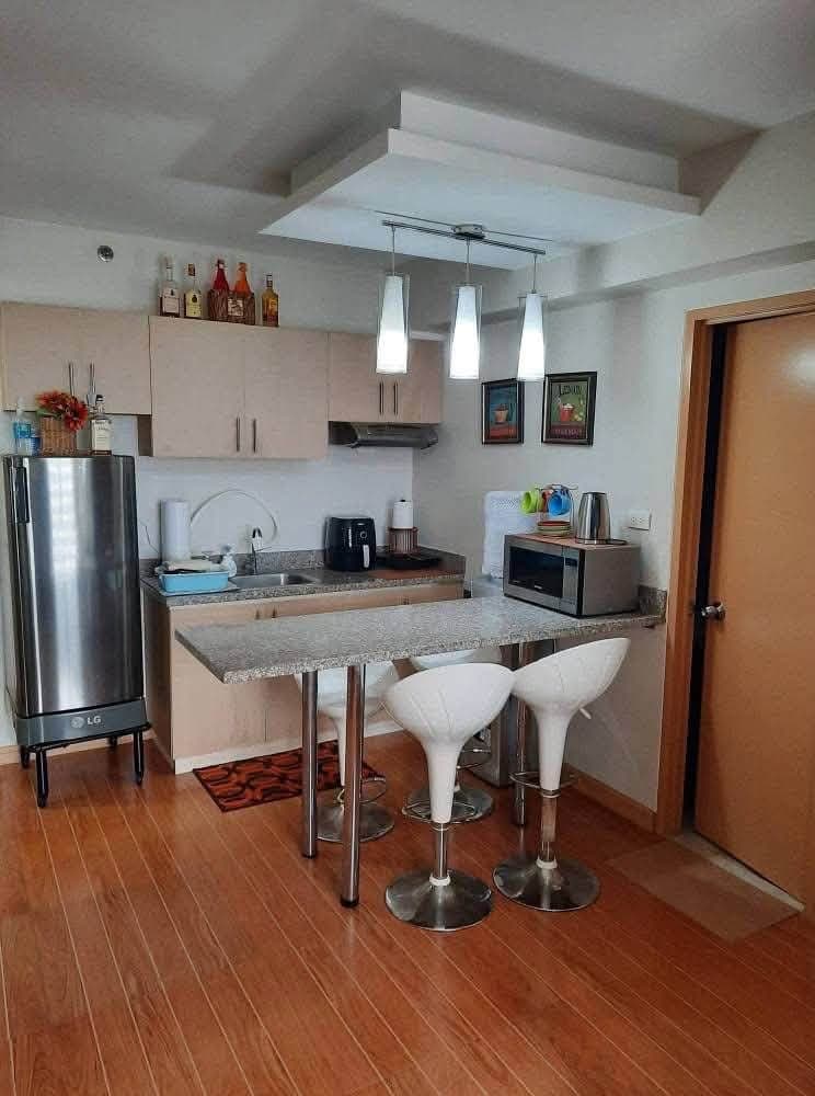 🏢✨ FOR RENT: 1-BEDROOM UNIT WITH PARKING AT AVIDA TOWERS IT PARK ✨🏢 - photo 4