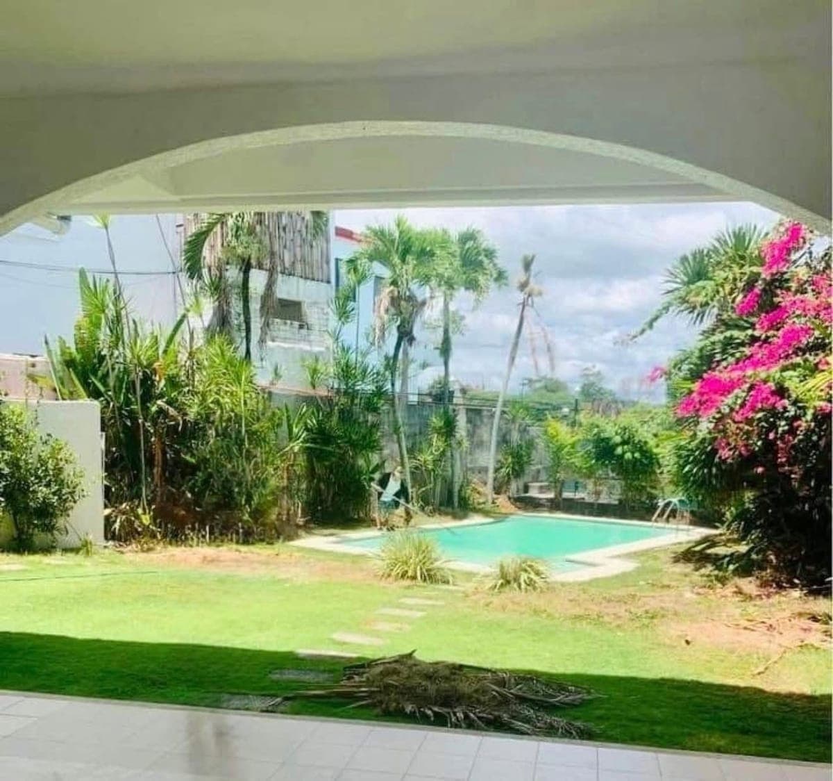 House for Rent in Maria Luisa, Banilad Cebu City. - photo 2