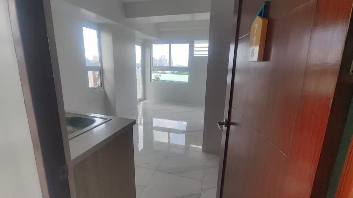 FOR RENT - photo 1