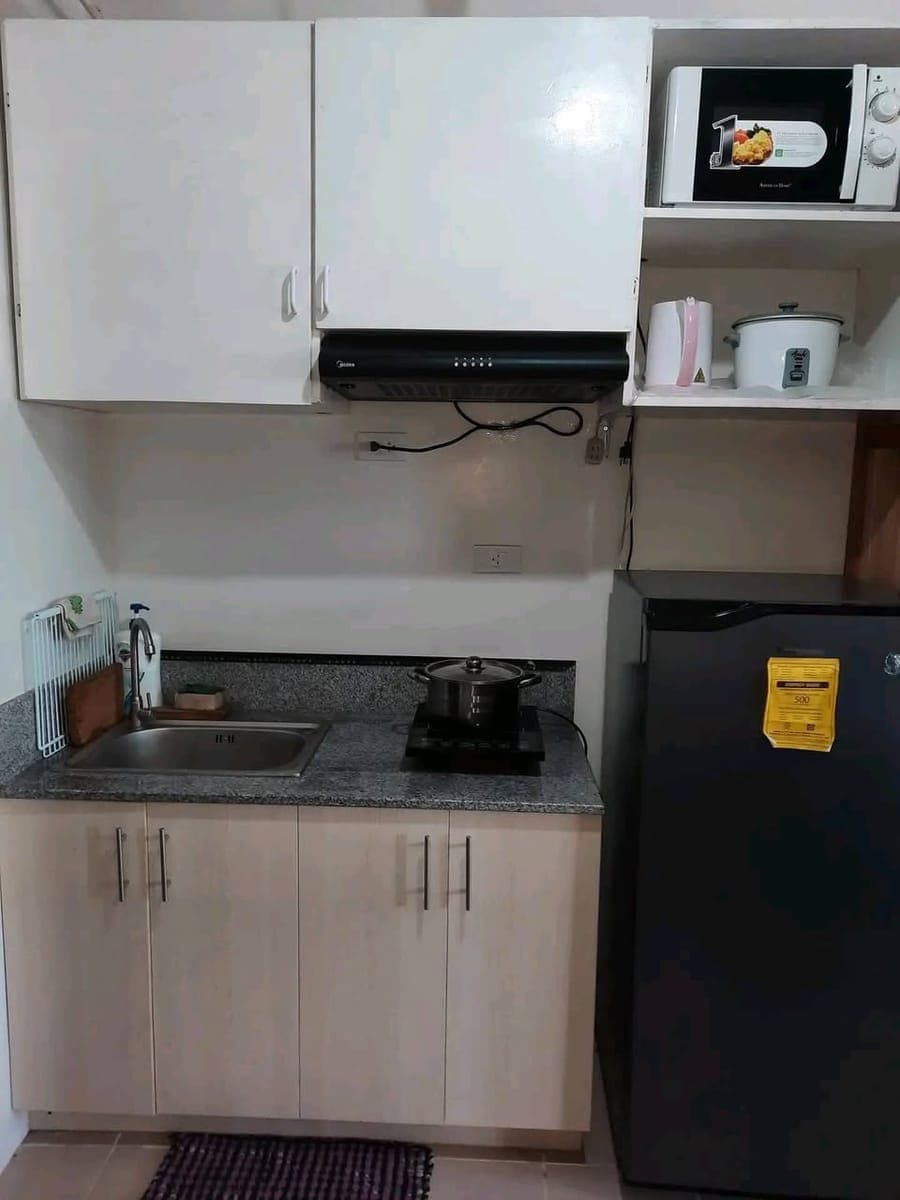 💥 STUDIO CONDO UNIT FOR RENT💥 - photo 2
