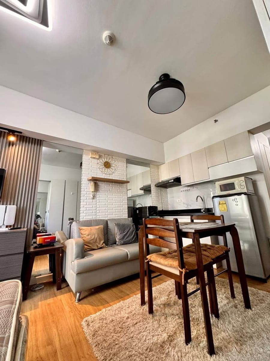 🏡 𝗦𝗢𝗟𝗜𝗡𝗘𝗔 𝗦𝗧𝗨𝗗𝗜𝗢 𝗙𝗢𝗥 𝗥𝗘𝗡𝗧 — 𝗪𝗜𝗧𝗛 𝗣𝗔𝗥𝗞𝗜𝗡𝗚 ✨ - photo 3