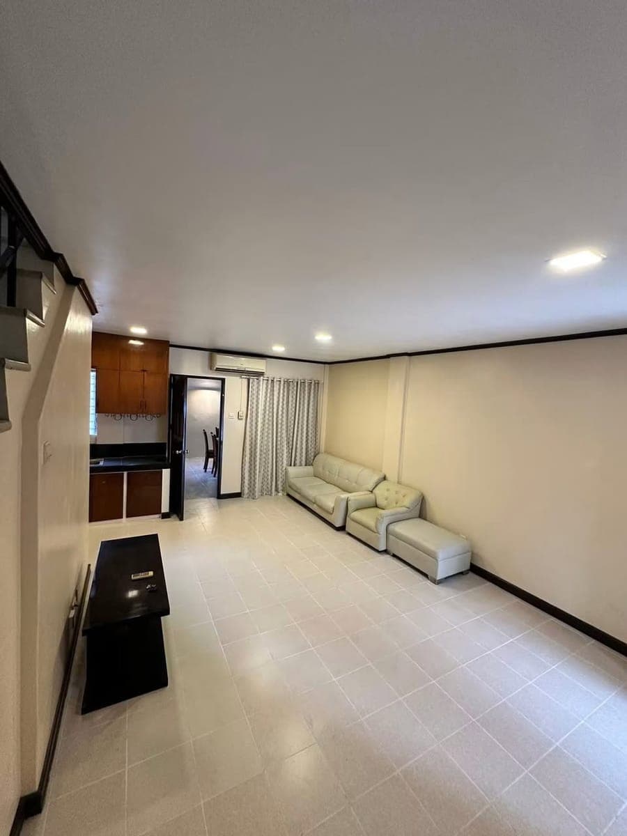 HOUSE FOR RENT 🏡 - photo 2