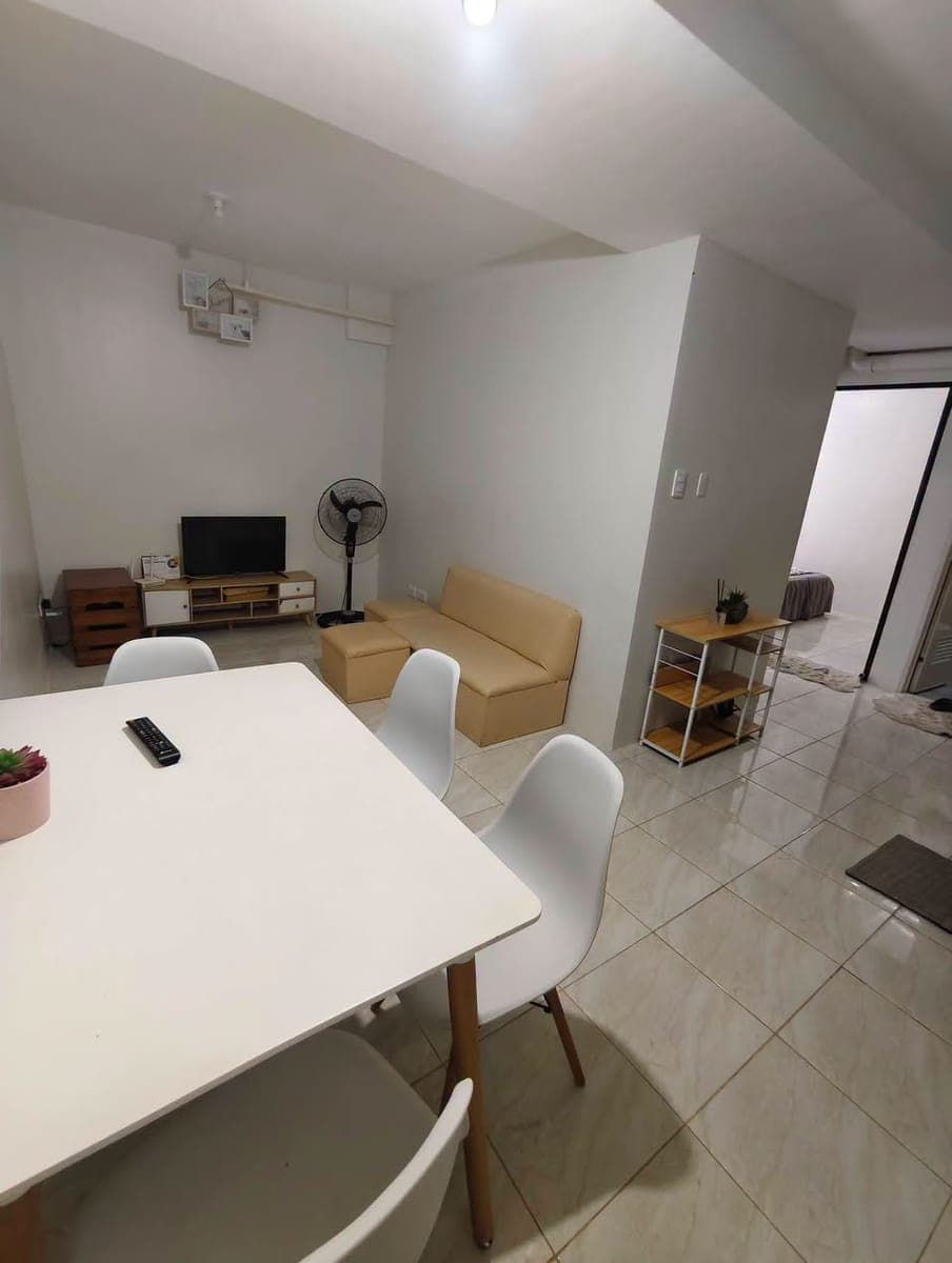 For Rent 2BR Deca Homes Banilad - photo 4