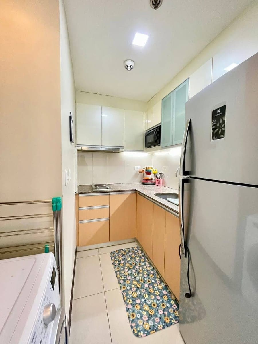 1.Condo :Mactan 8Newtown boulevard seaview - photo 3