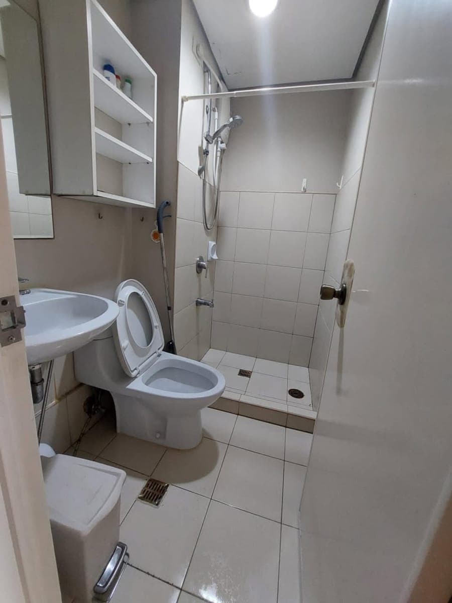 🏙️ FOR RENT / OPEN FOR SUBLEASE - photo 4