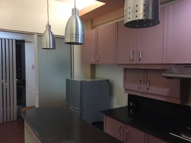For RENT : FULLY FURNISHED Condo Studio with balcony in CITY SUITES Ramos Tower - photo 4