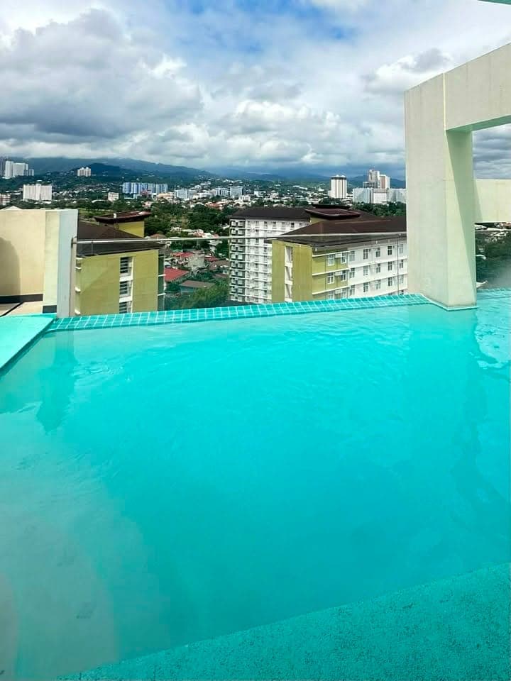FOR RENT (near ayala mall 2mins) - photo 1
