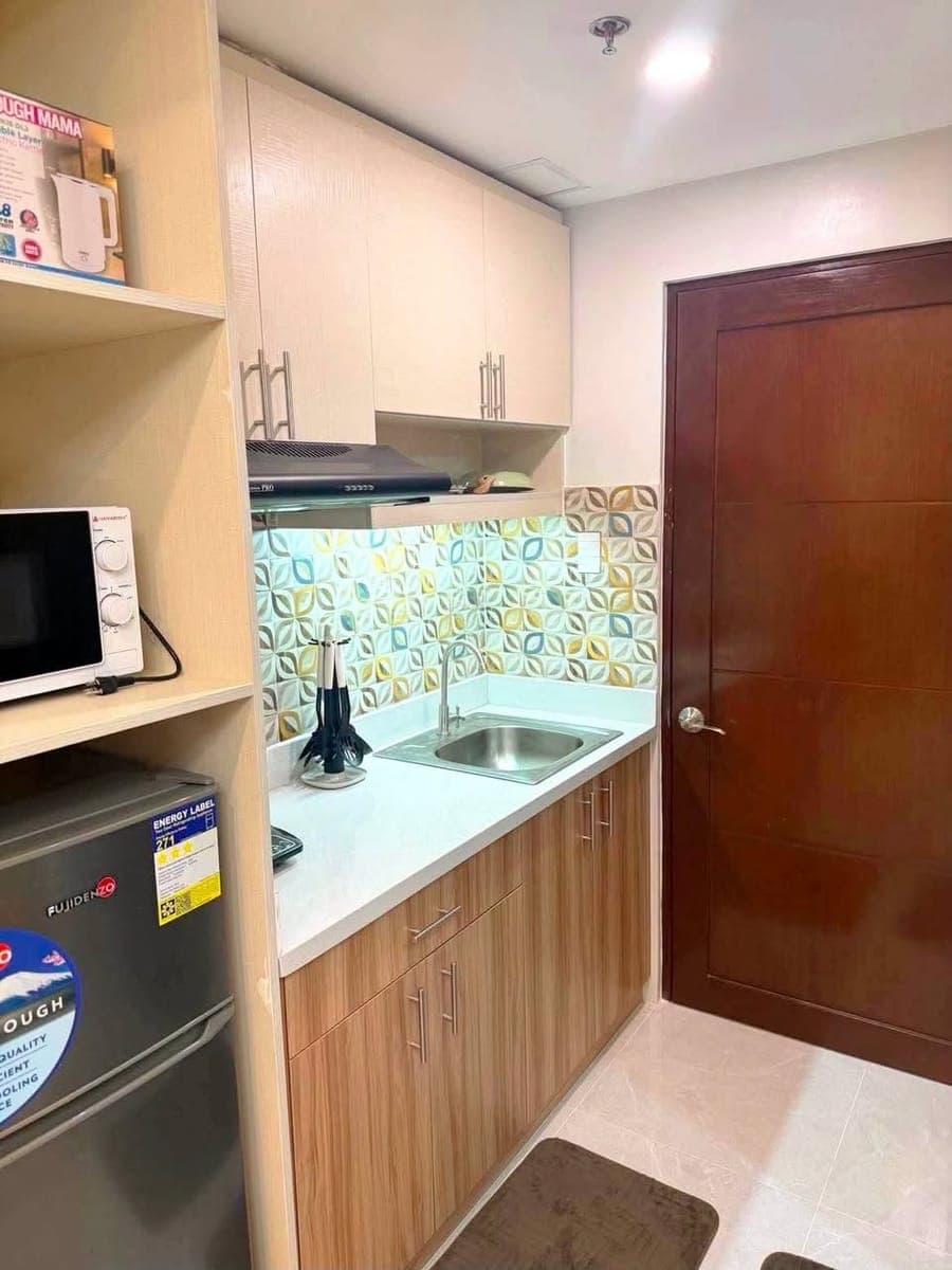 FOR RENT: Studio Unit with Balcony – Mivela Garden Residences - photo 3