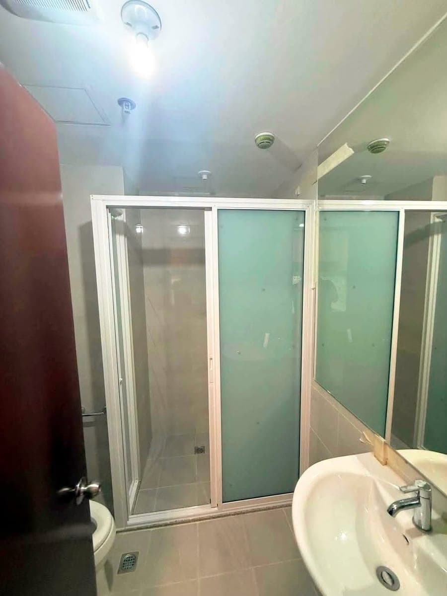 FOR RENT: Studio Unit with Balcony – Mivela Garden Residences - photo 4