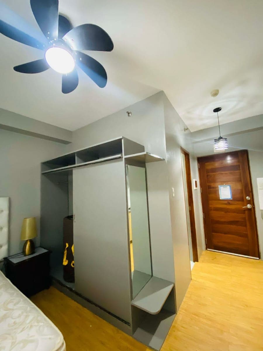 studio for rent - photo 3