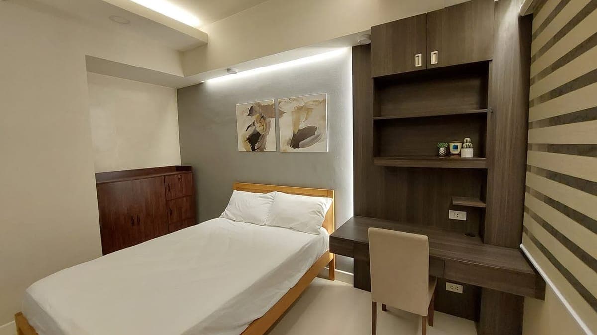 FOR LEASE: Furnished Studio in Baseline Prestige (Near Cebu Doctor’s Hospital and Chonghua Hospital) - photo 4
