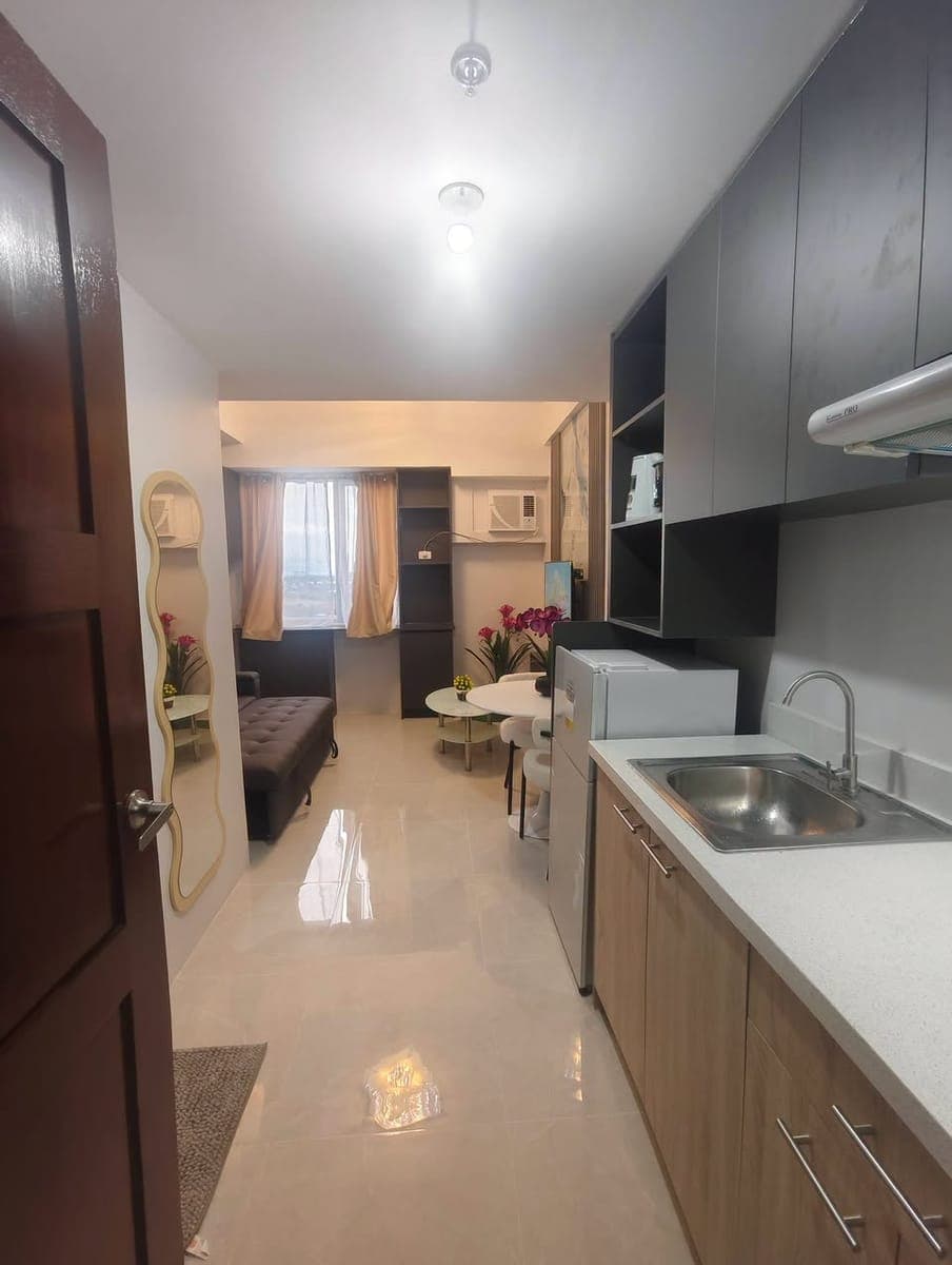 🏡 Studio Type Condo for Rent 🤗 1st Renter - photo 1