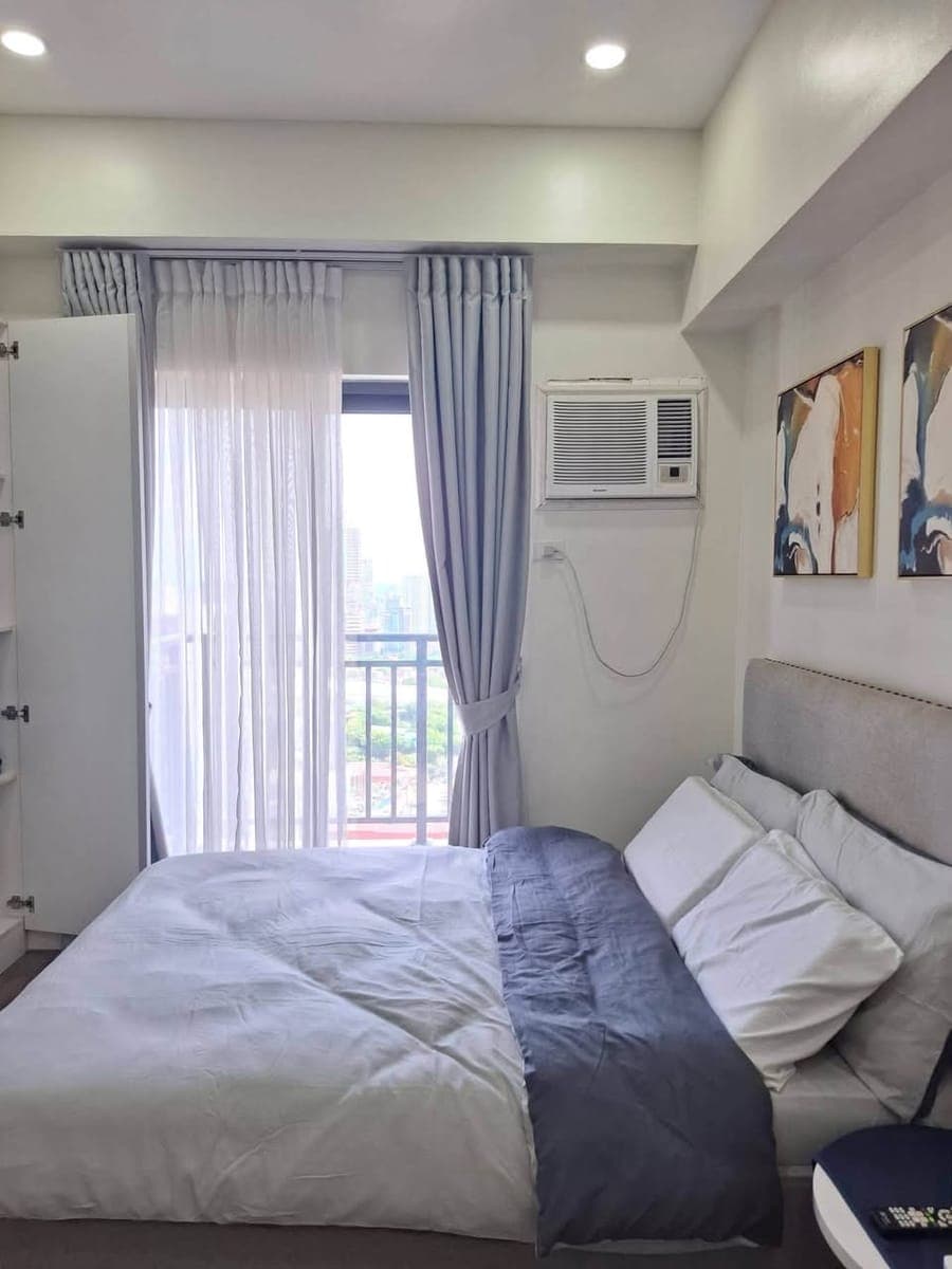 👉For Rent Studio Unit with Balcony in Grand Residences North Tower A - photo 1