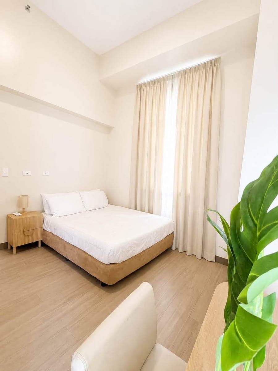 ✨ Be the very first tenant of this beautifully designed 1-Bedroom Unit at La Victoria Global Residen... - photo 5