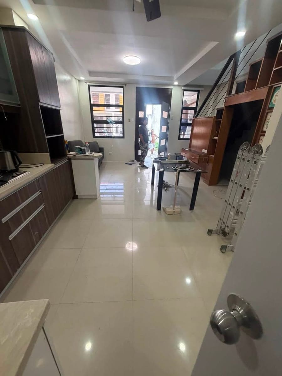 Townhouse for Rent Banawa Cebu - photo 3