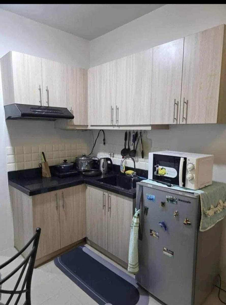 1BR With PARKING - photo 2