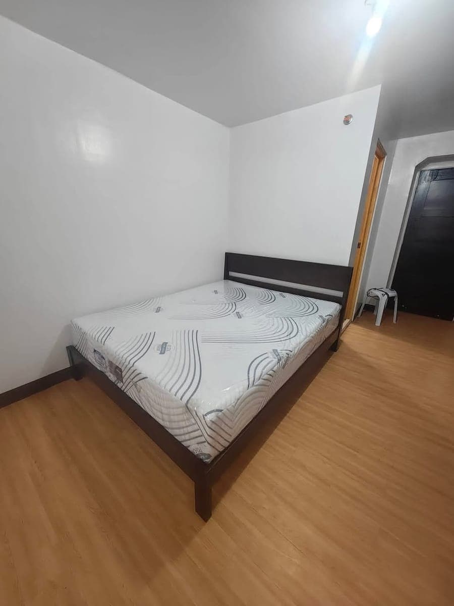 FOR RENT  STUDIO UNIT - photo 2