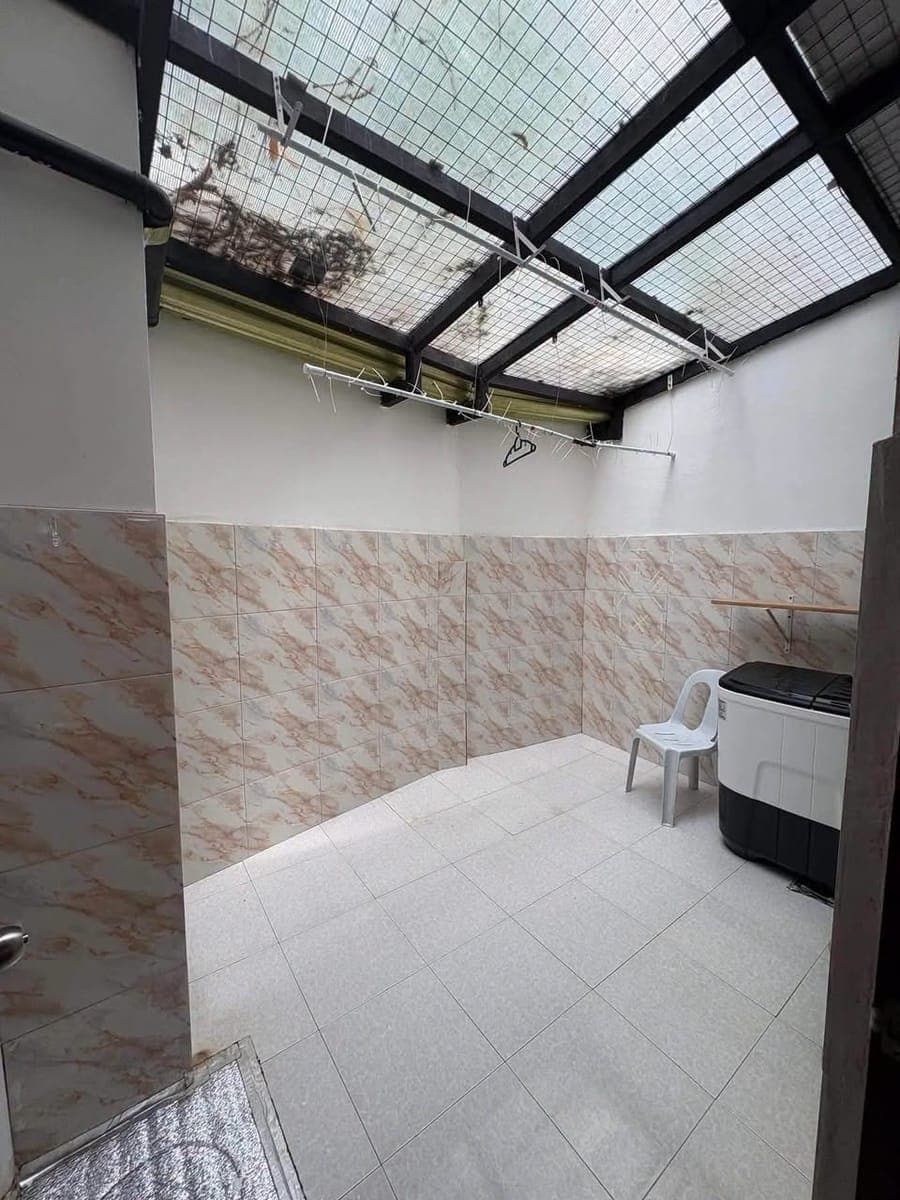SEMI-FURNISHED 2-STOREY HOUSE FOR RENT‼️ - photo 4