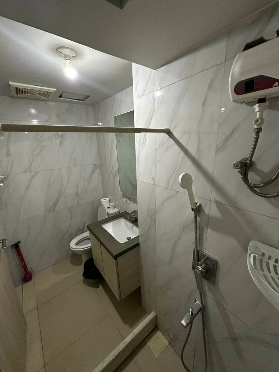 Mandani Bay Studio for Rent- 23,500 including condo dues ( Near CDU)‼️ - photo 4