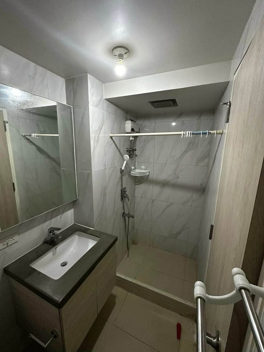 Mandani Bay Studio for Rent- 23,500 including condo dues ( Near CDU)‼️ - photo 5