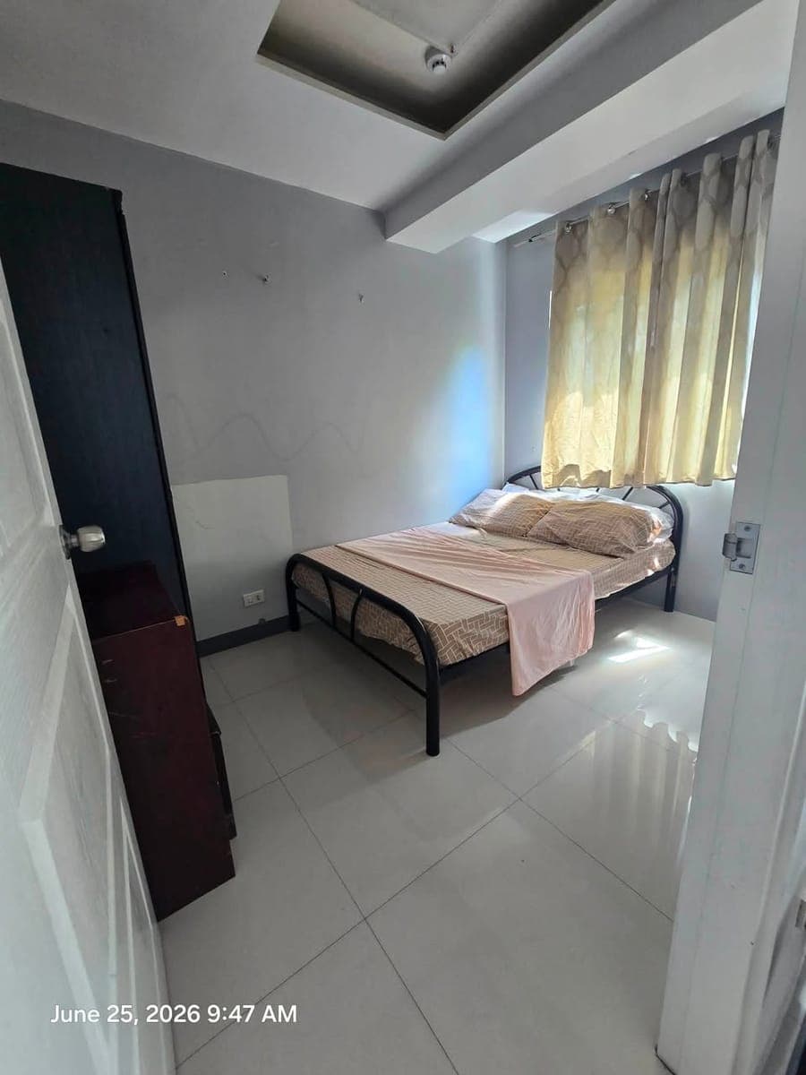 🏡 FOR RENT | 2-Bedroom Semi-Furnished Condo 🏡 - photo 5
