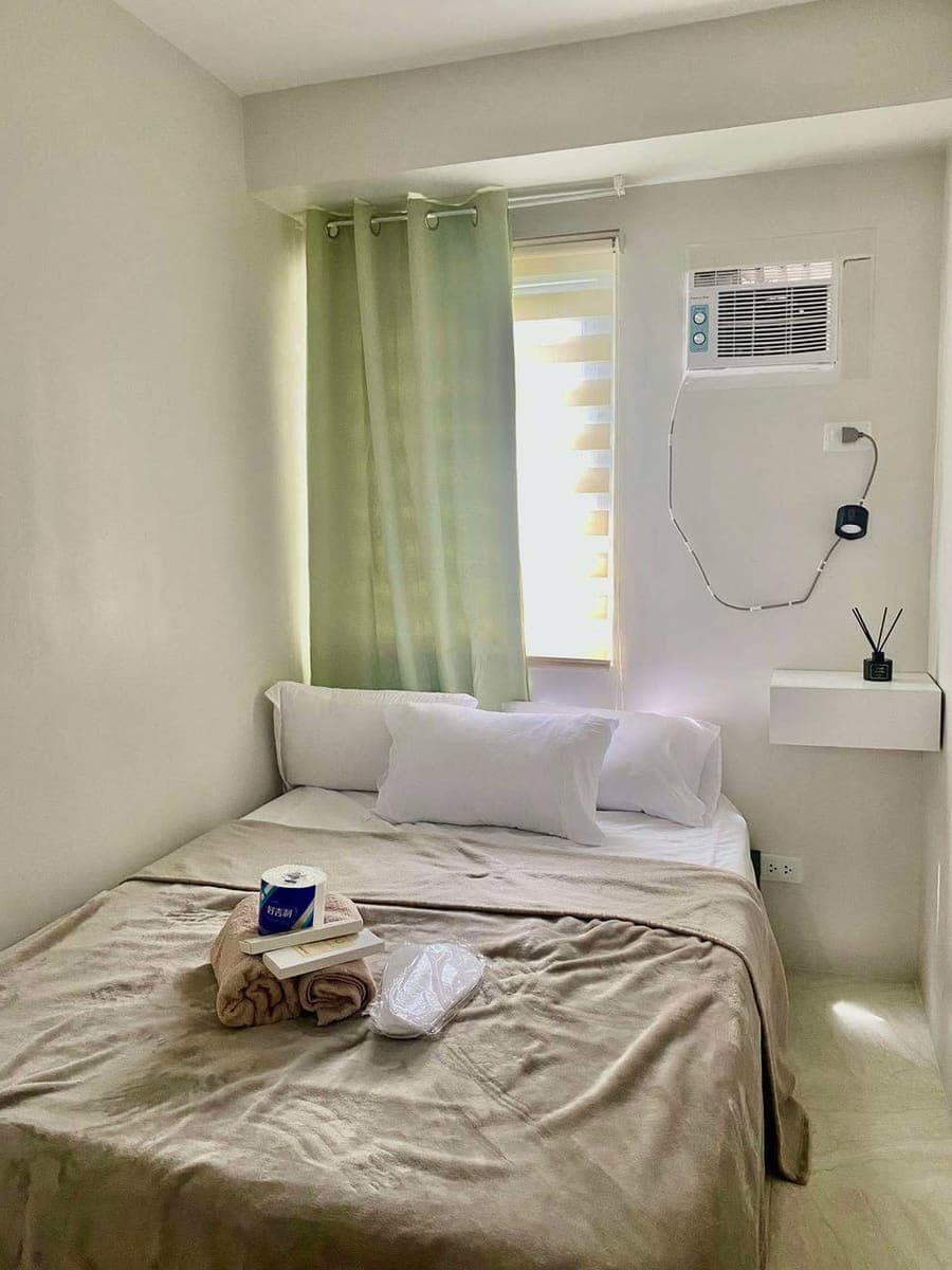 2 Bedroom Condo Unit for Rent in Urban Deca Banilad, Mandaue City, Cebu! - photo 4