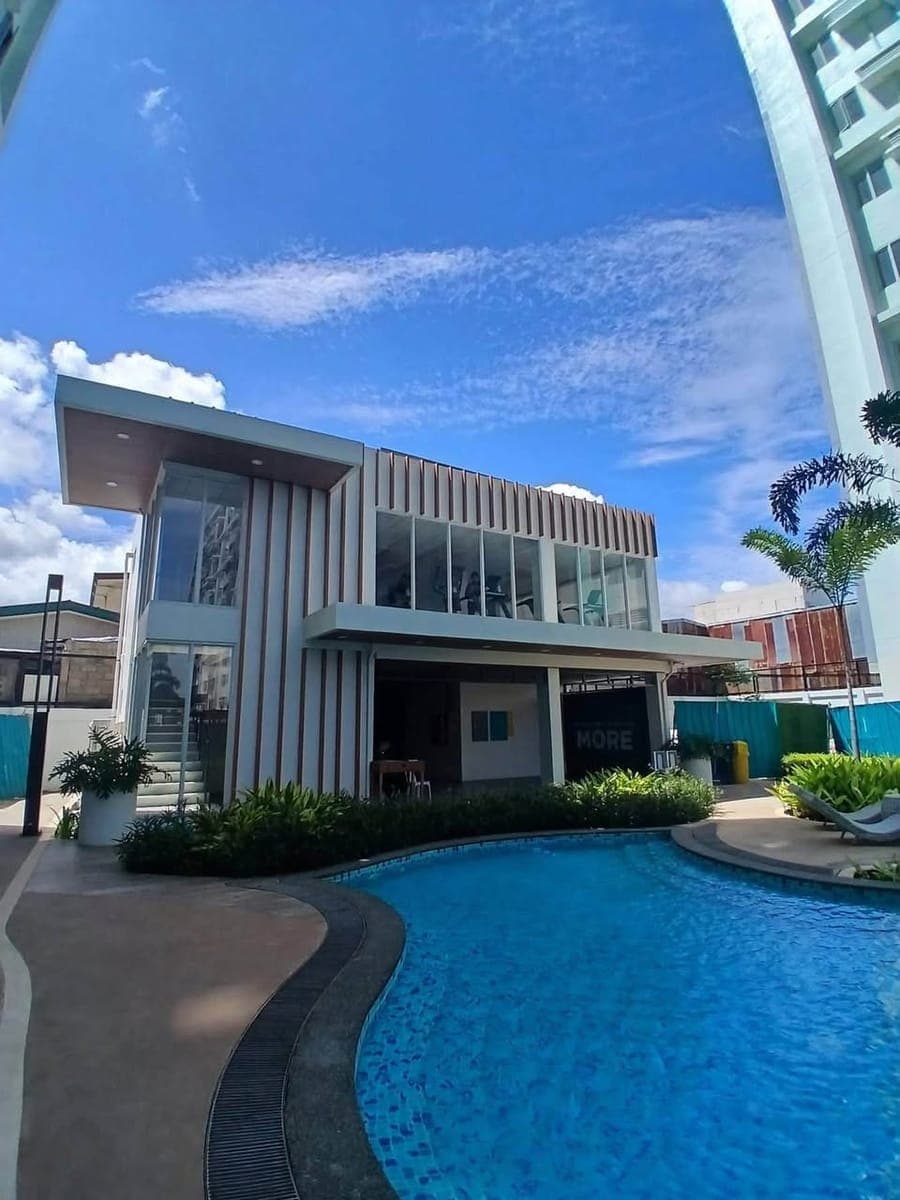 🏢FOR RENT: Studio Condo Unit - photo 3