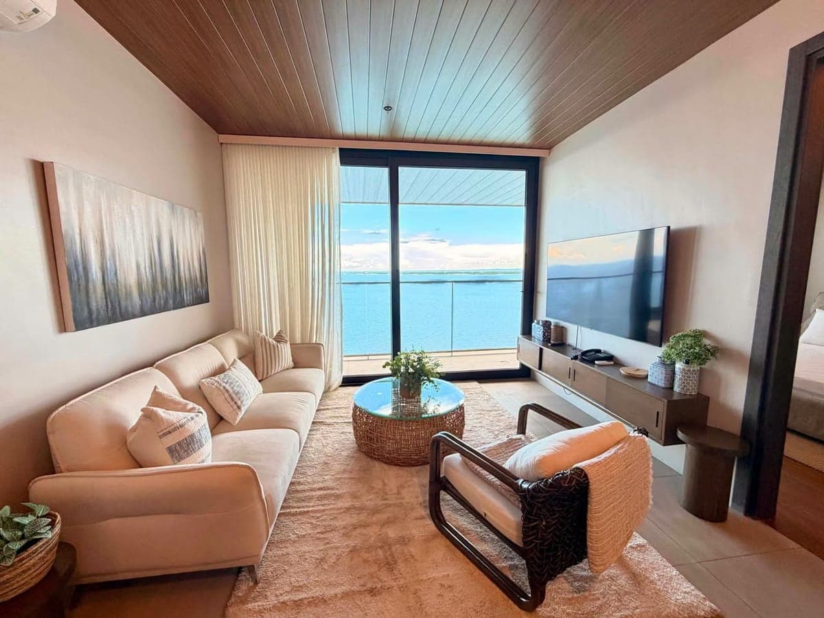 💯For Rent or Sale: Elegantly Furnished 1 Bedroom unit in The Reef with Stunning Oceanview❗ - photo 5
