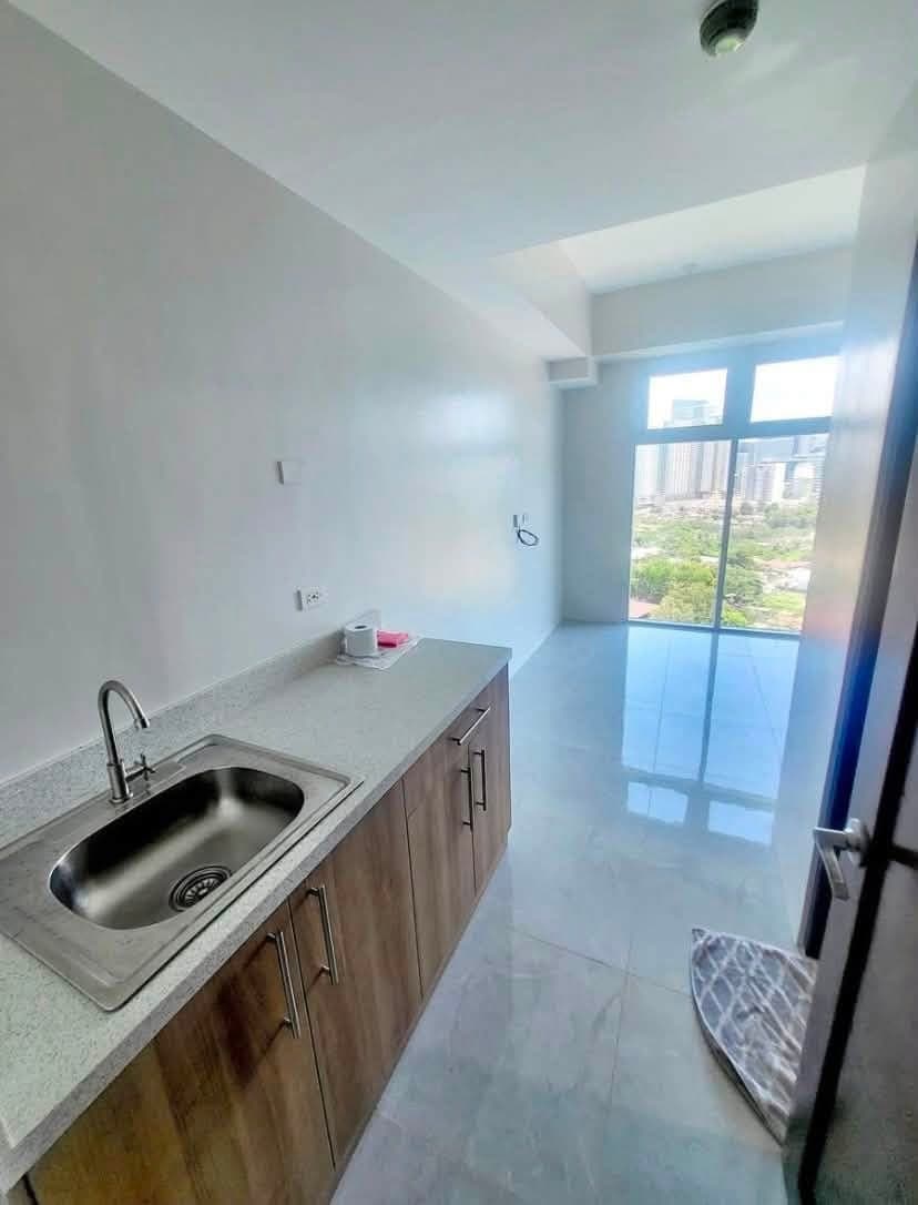 FOR RENT: Unfurnished Studio Unit in Mivela Gardens - near Countrymall - photo 2