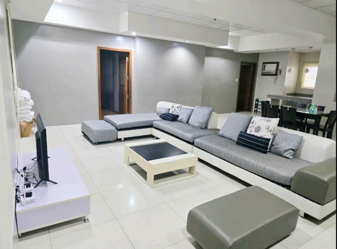 🏙️ FOR RENT | Spacious Commercial/Residential Penthouse in Cebu Business Park! ✨ - photo 3