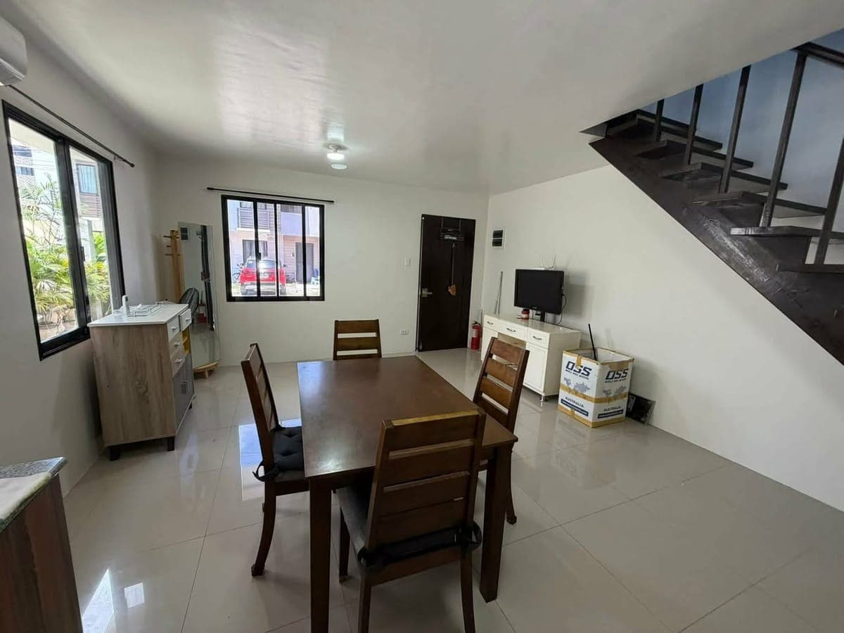 FOR RENT: Semi-Furnished House & Lot in Bliss, Labangon - photo 4