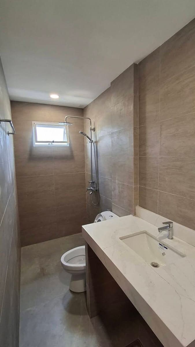 **FOR RENT: 4-Bedroom House – Flowerville, Guadalupe, Cebu City ** - photo 5